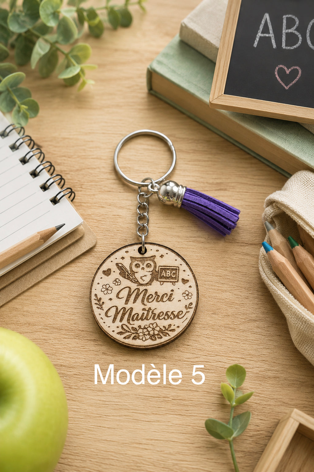 Porte clé personnalisé, cadeau de fin d’année, maîtresse, Atsem, prénom