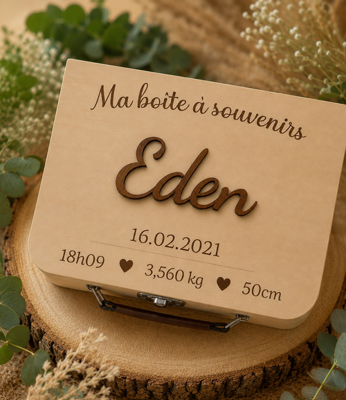 Boîte à souvenirs naissance personnalisée, prénom de l’enfant et information de naissance